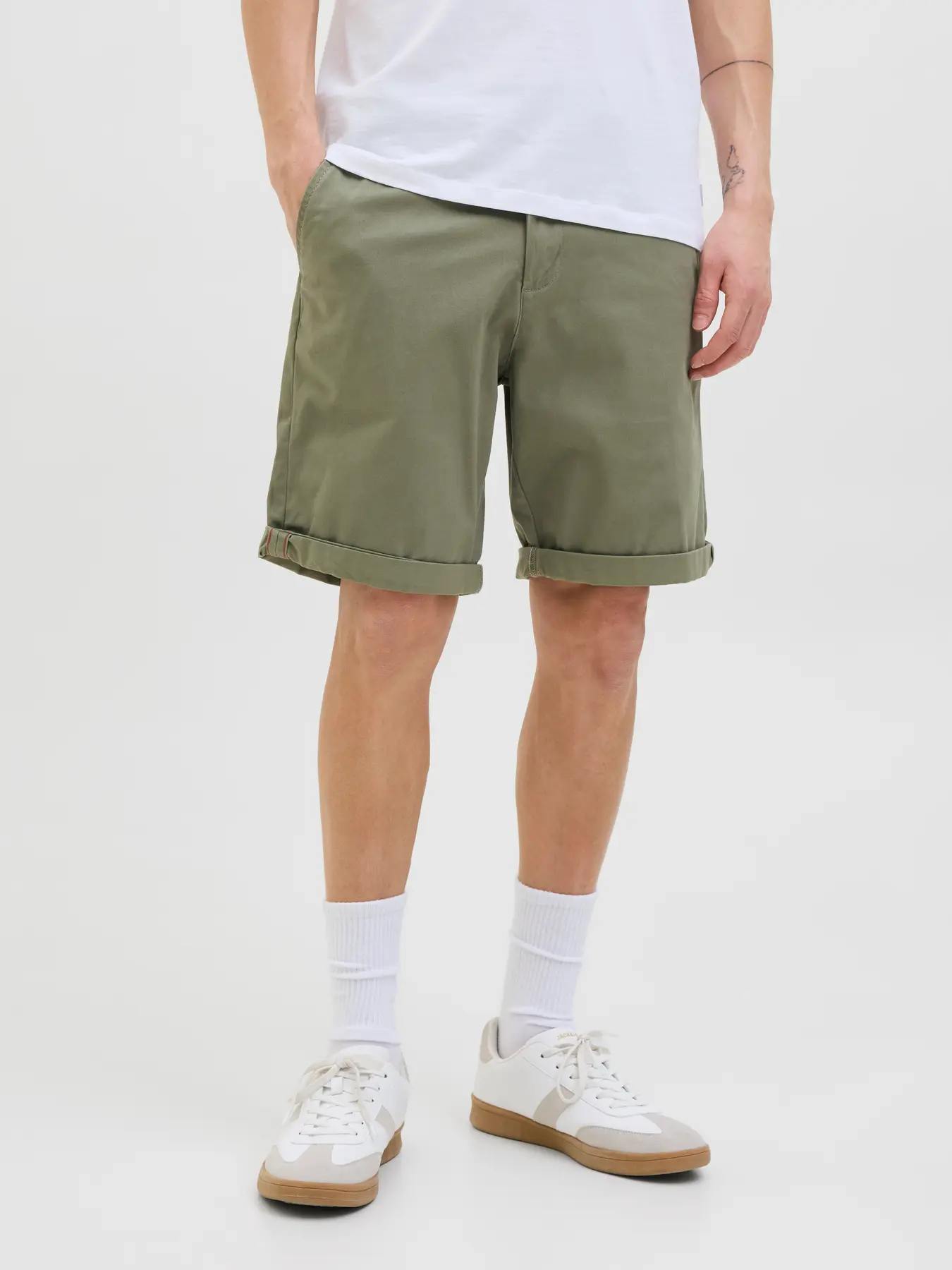 12165604_JPSTBOWIE_SHORTS_SOLID_SRT_SN_verde_1.webp