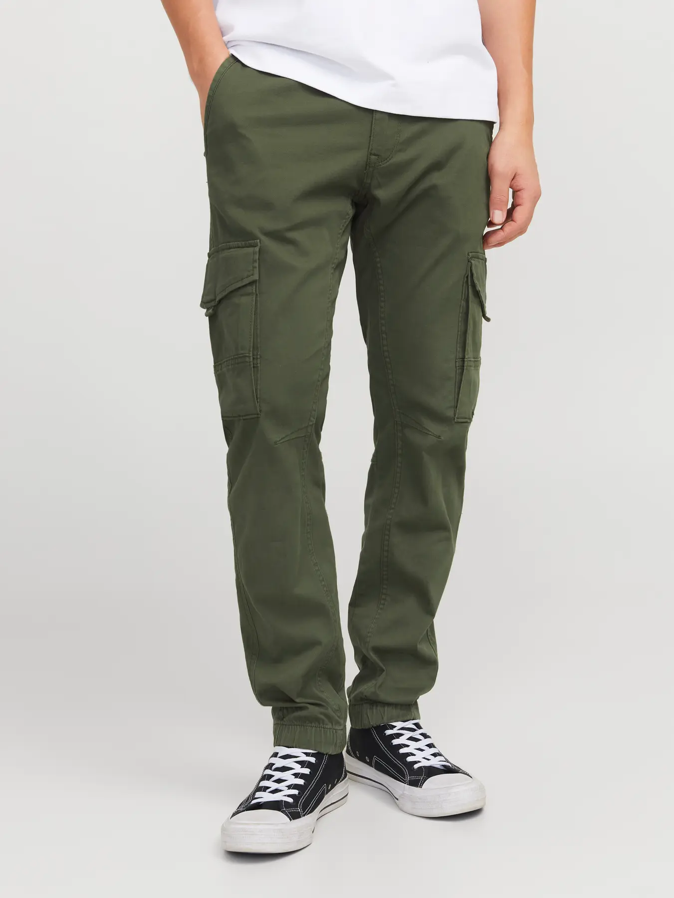 12141844_JPSTPAUL_FLAKE_CARGO_OLIVE_NIGHT_NOOS_1.webp