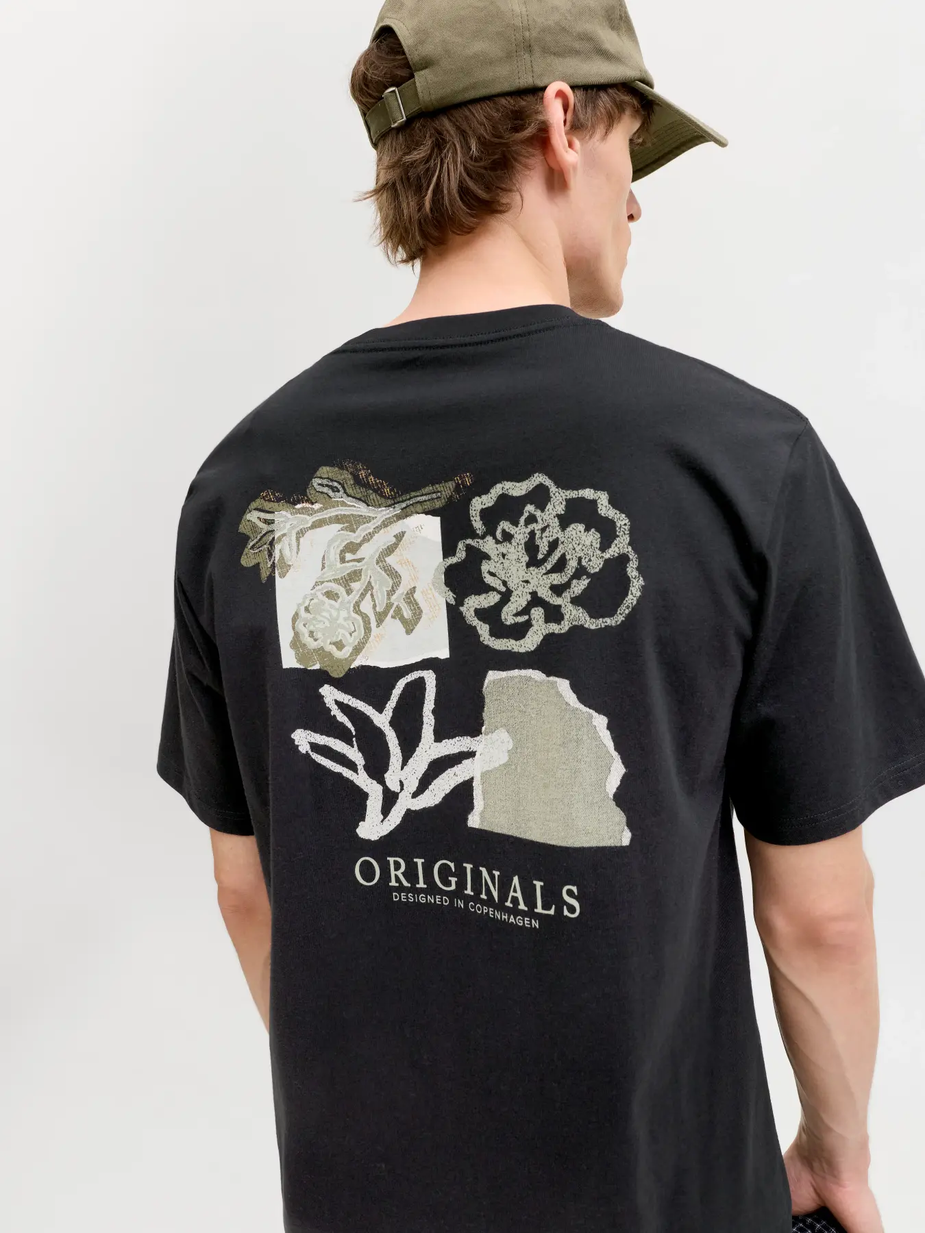 Camiseta Estampada Espalda Montauk Negra Jack & Jones - Imagen 7