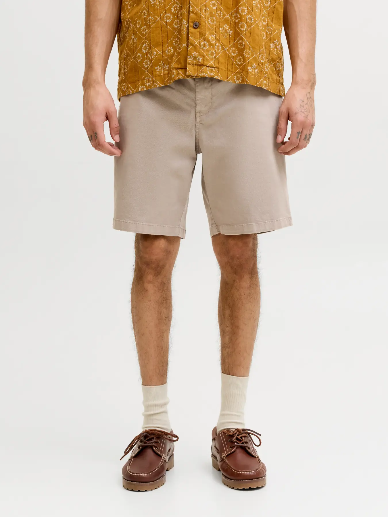 12293005_JPSTACE_VANCE_CHINO_SHORTS_REG_SN_beige_1.webp